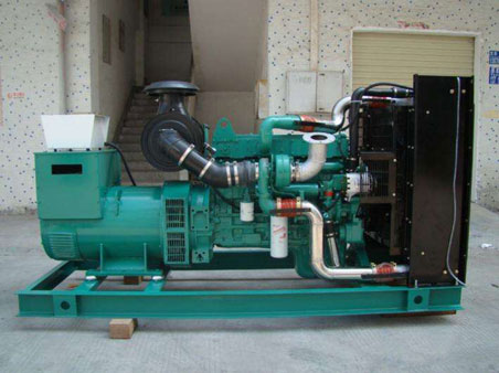 临湘1100kw康明斯柴油发电机组图片 临湘1100kw康明斯柴油发电机组图片
